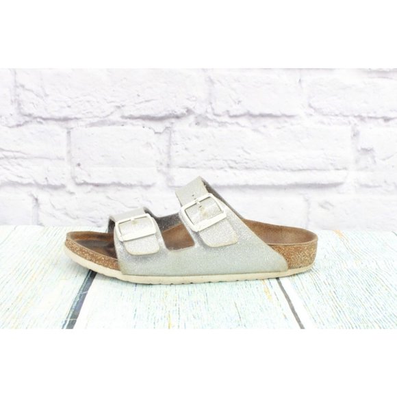 Birkenstock Other - *Birkenstock Arizona Gray Nubuck 2 Strap Buckle Sandals Shoes Size EU 32